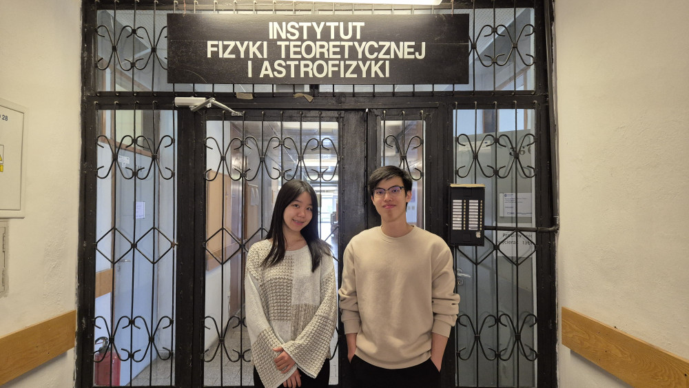 from the left: Chin Yun Ten, Thurston Foo Weng Nerng two interns in front of the door in the corridor