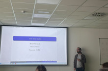 Michał Zakrzewski leading the workshop