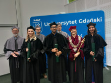 Vice-Dean Szepietowski, Vice-Rector Jurkowska-Zeidler, PhDs and supervisors: prof. Marek Józefowicz, prof. Paweł Horodecki